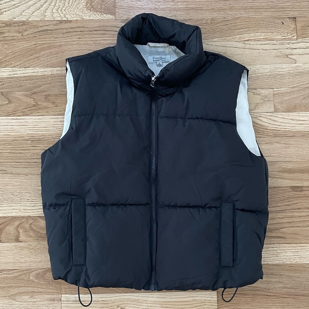 Faded Rose Essentials Black Puffer Vest for Women’s size Small